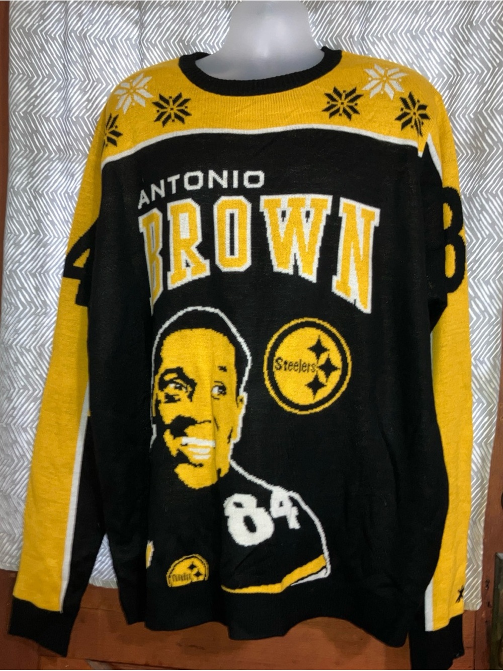 NFL Black and Yellow Antonio Brown Crewneck Sweater